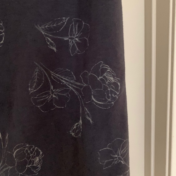 Old Navy Floral Short Sleeve Dress - Picture 2 of 3